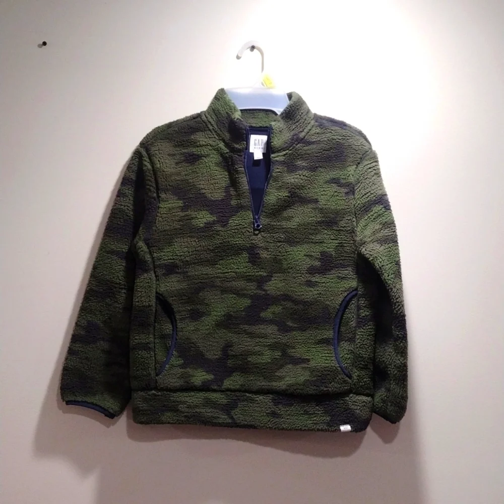 Gap, Boys Sherpa Zip Camouflage Fleece Jacket , Size L(10) - Good condition